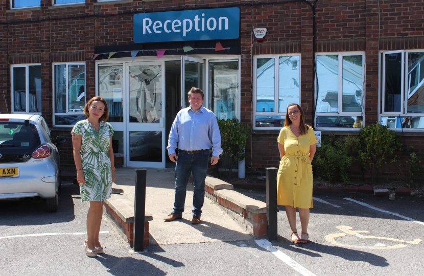 Dean Russell MP with Donna Colbourne and Sylwia Basinka from Watford social enterprise for small businesses - Wenta