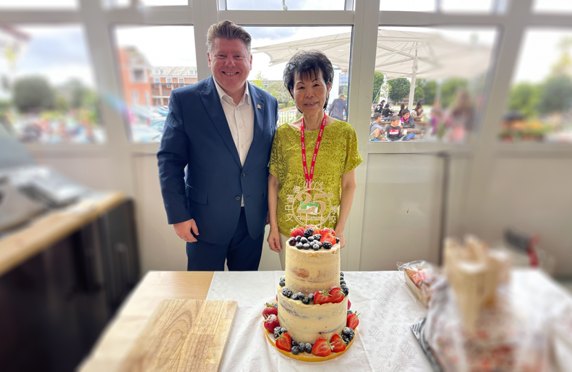 Dean Russell MP at Watford Chinese Community School