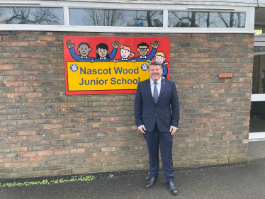 Dean Russell visits Nascot Wood Junior School